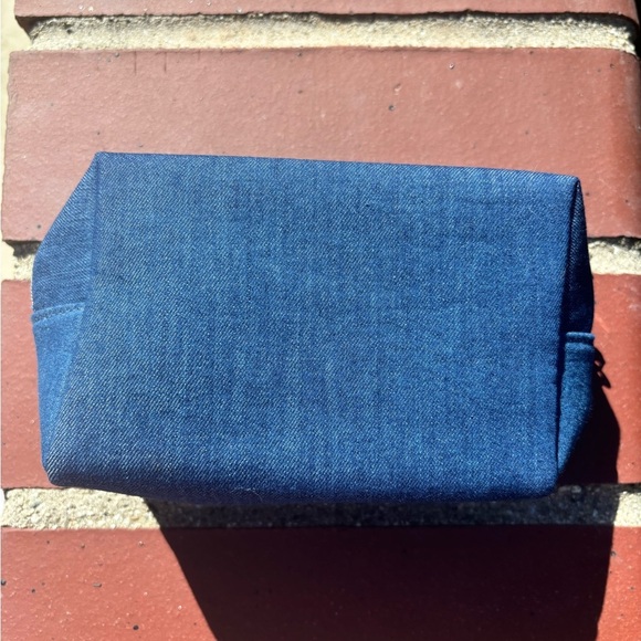 Dior cosmetics pouch - Picture 3 of 3